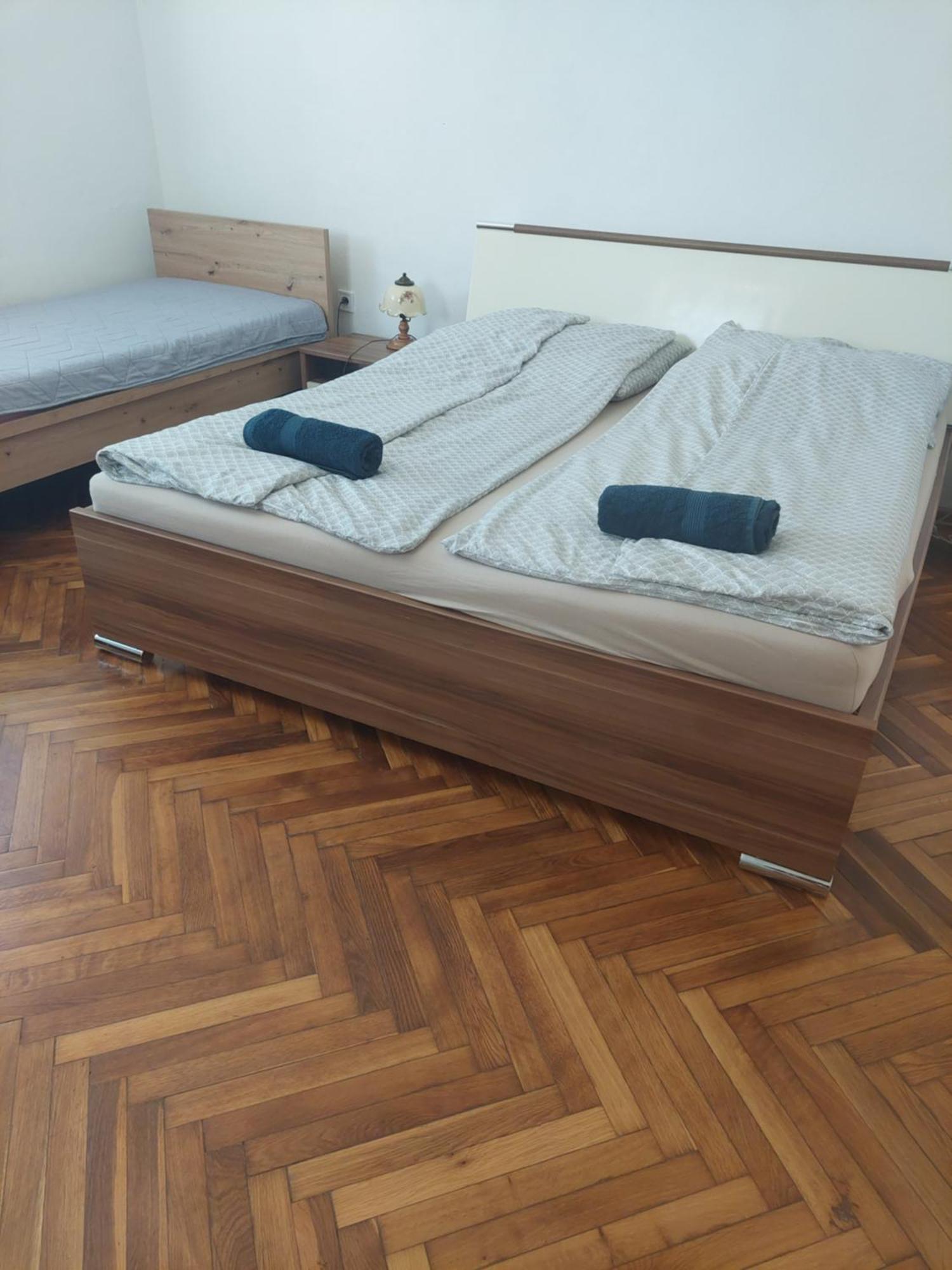 Apartman Silver Zadiel ภายนอก รูปภาพ