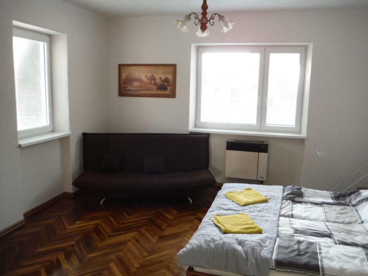 Apartman Silver Zadiel ภายนอก รูปภาพ