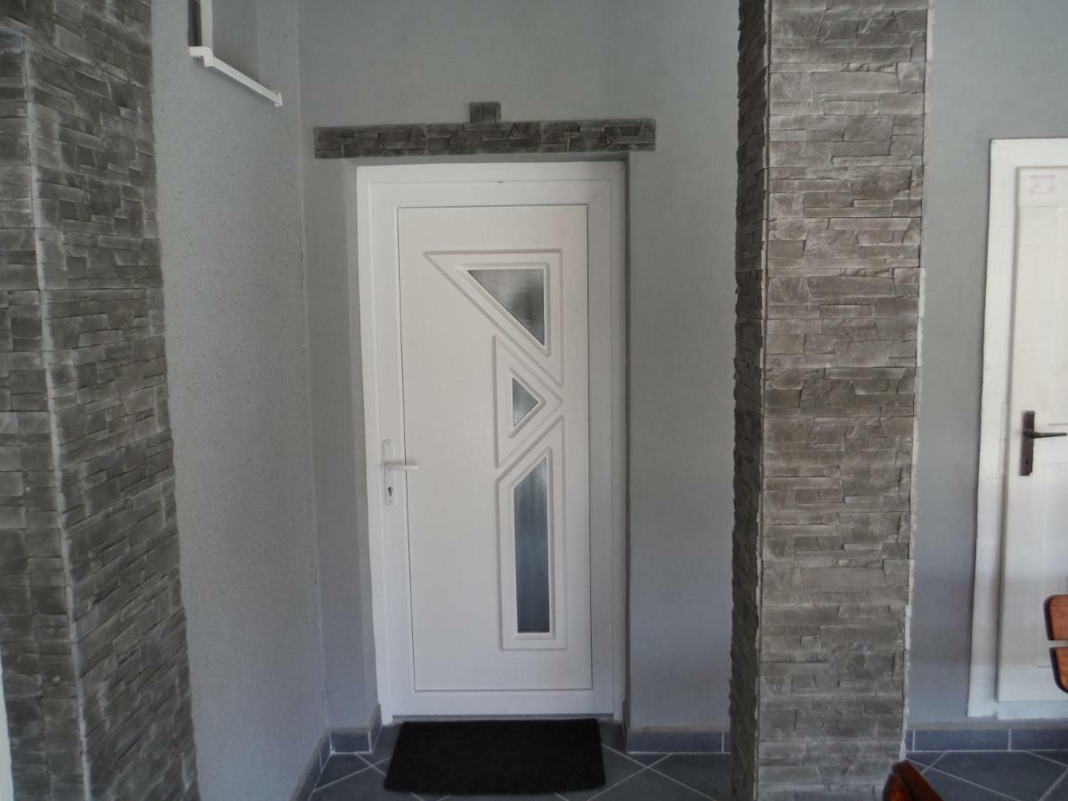 Apartman Silver Zadiel ภายนอก รูปภาพ